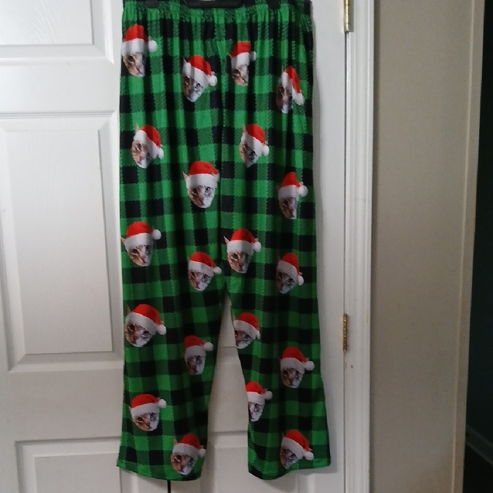 Santa tan cat Plaid Green and Black Mens Pajama Pants Sz 2XL NWOT